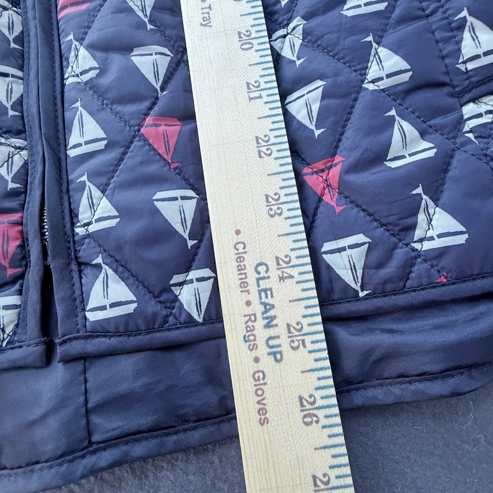 Talbots Puffer Vest Womens Large Navy Blue Sailboat Print Quilted Nautical Beach - Picture 11 of 13